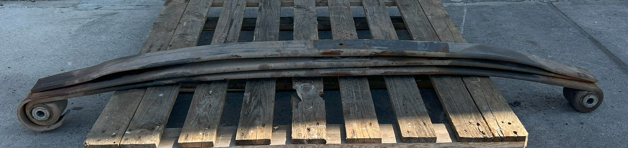 MERCEDES-BENZ 3-LEAF SPRING FRONT FOR MERCEDES AROCS MP4 - Steel suspension: picture 1 MERCEDES-BENZ 3-LEAF SPRING FRONT FOR MERCEDES AROCS MP4 - Steel suspension: picture 1