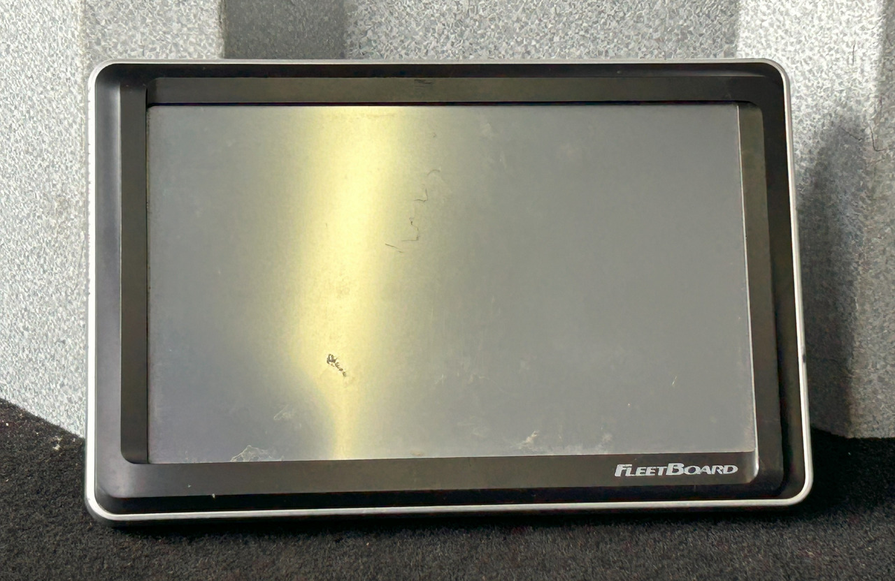 MERCEDES-BENZ ACTROS MP4 FLEETBOARD DISPLAY SCREEN WITH BRACKET - Navigation system: picture 1 MERCEDES-BENZ ACTROS MP4 FLEETBOARD DISPLAY SCREEN WITH BRACKET - Navigation system: picture 1