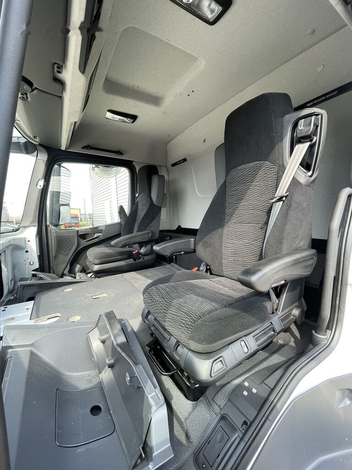 Cab for Truck Mercedes-Benz ACTROS ANTOS AROCS Fahrerhaus Cabine 170mm truck: picture 11 Cab for Truck Mercedes-Benz ACTROS ANTOS AROCS Fahrerhaus Cabine 170mm truck: picture 11