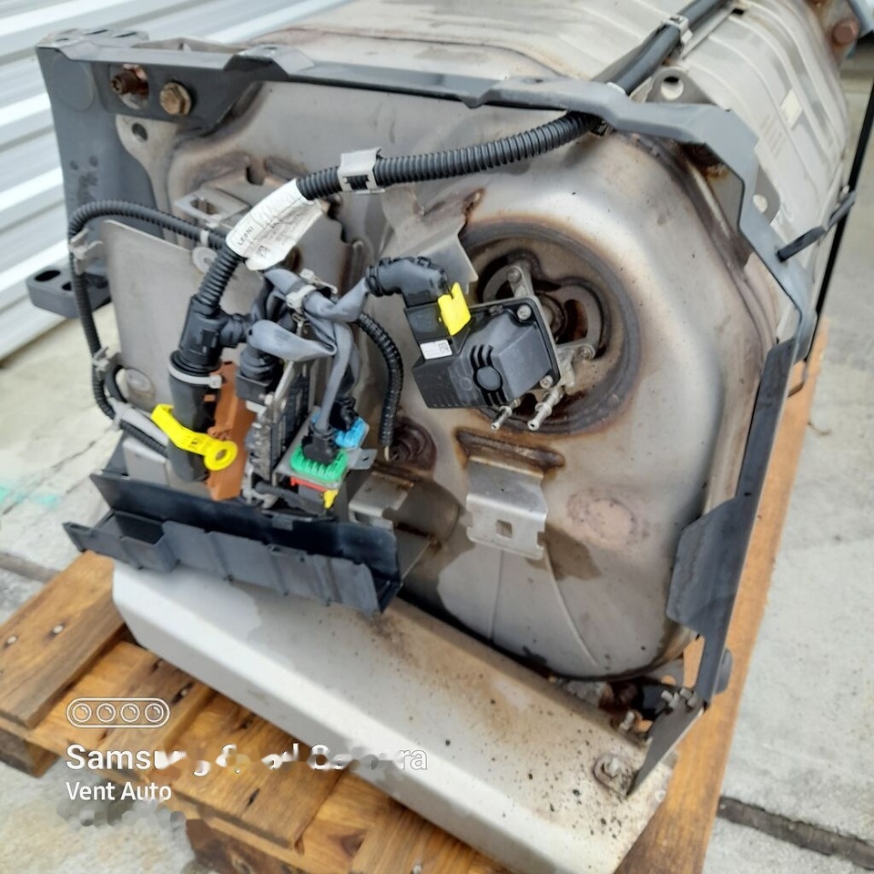 Mercedes-Benz ACTROS MP5 A0114907512   Mercedes-Benz A0114907512 - Catalytic converter for Truck: picture 5 Mercedes-Benz ACTROS MP5 A0114907512   Mercedes-Benz A0114907512 - Catalytic converter for Truck: picture 5