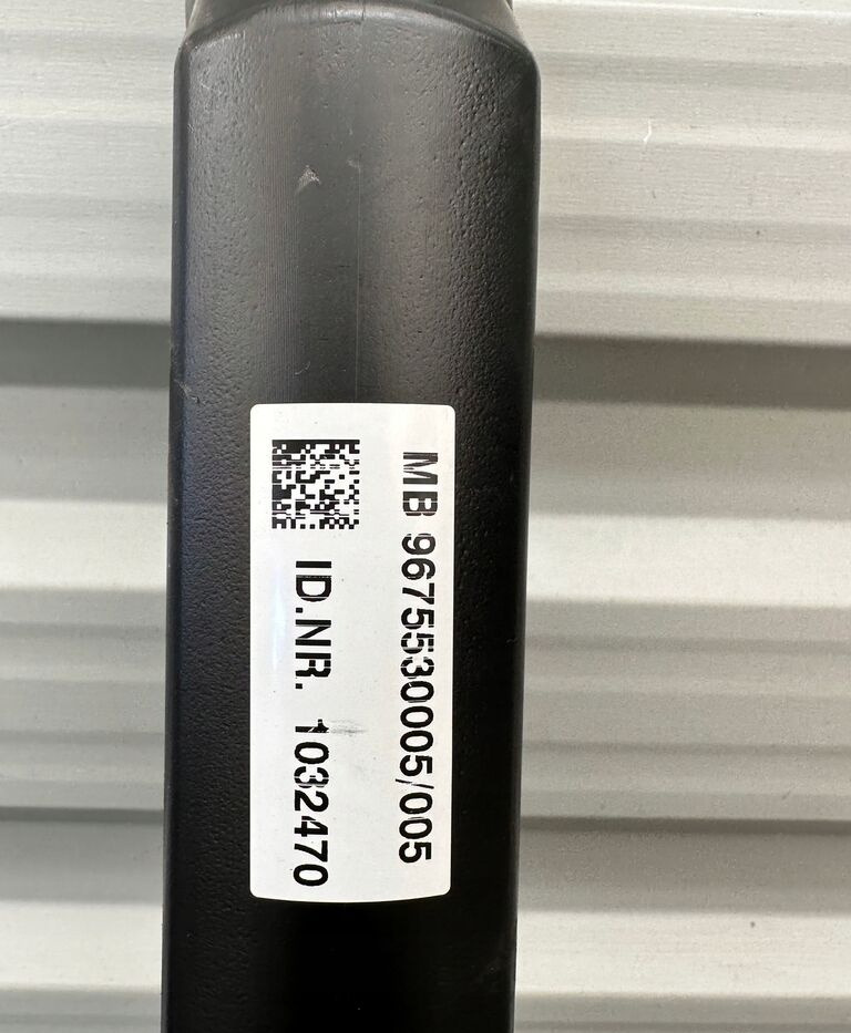 Mercedes-Benz ATEGO MB9675530005   truck - Hydraulic cylinder for Truck: picture 2 Mercedes-Benz ATEGO MB9675530005   truck - Hydraulic cylinder for Truck: picture 2