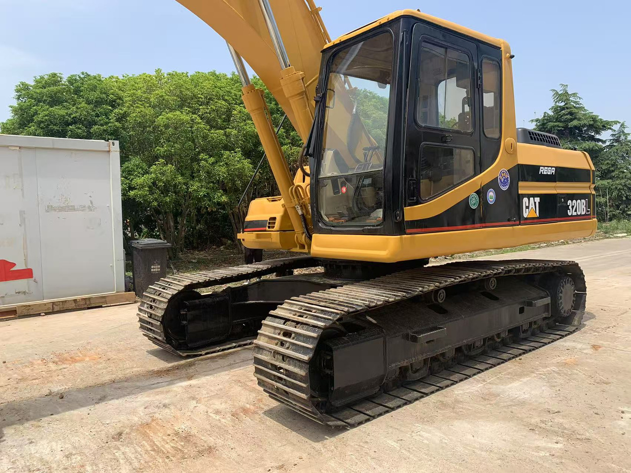 CATERPILLAR 320B, 320BL Secondhand Excavator Made in Japan - Crawler excavator: picture 5 CATERPILLAR 320B, 320BL Secondhand Excavator Made in Japan - Crawler excavator: picture 5
