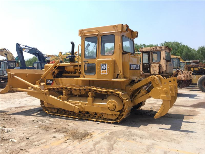 Caterpillar Construction Machine Cheap Price CAT D6D Bulldozer with Rippers - Bulldozer: picture 1 Caterpillar Construction Machine Cheap Price CAT D6D Bulldozer with Rippers - Bulldozer: picture 1