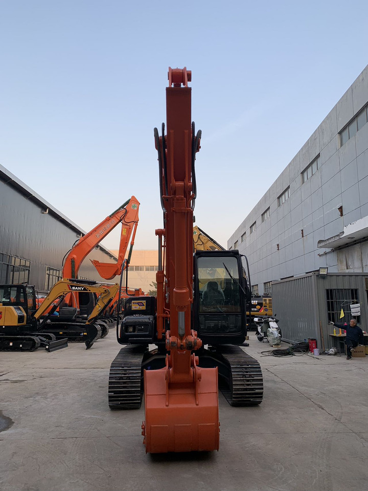 Hitachi ZX120 ZX70 ZX200 Good Price Secondhand Excavator - Crawler excavator: picture 3 Hitachi ZX120 ZX70 ZX200 Good Price Secondhand Excavator - Crawler excavator: picture 3