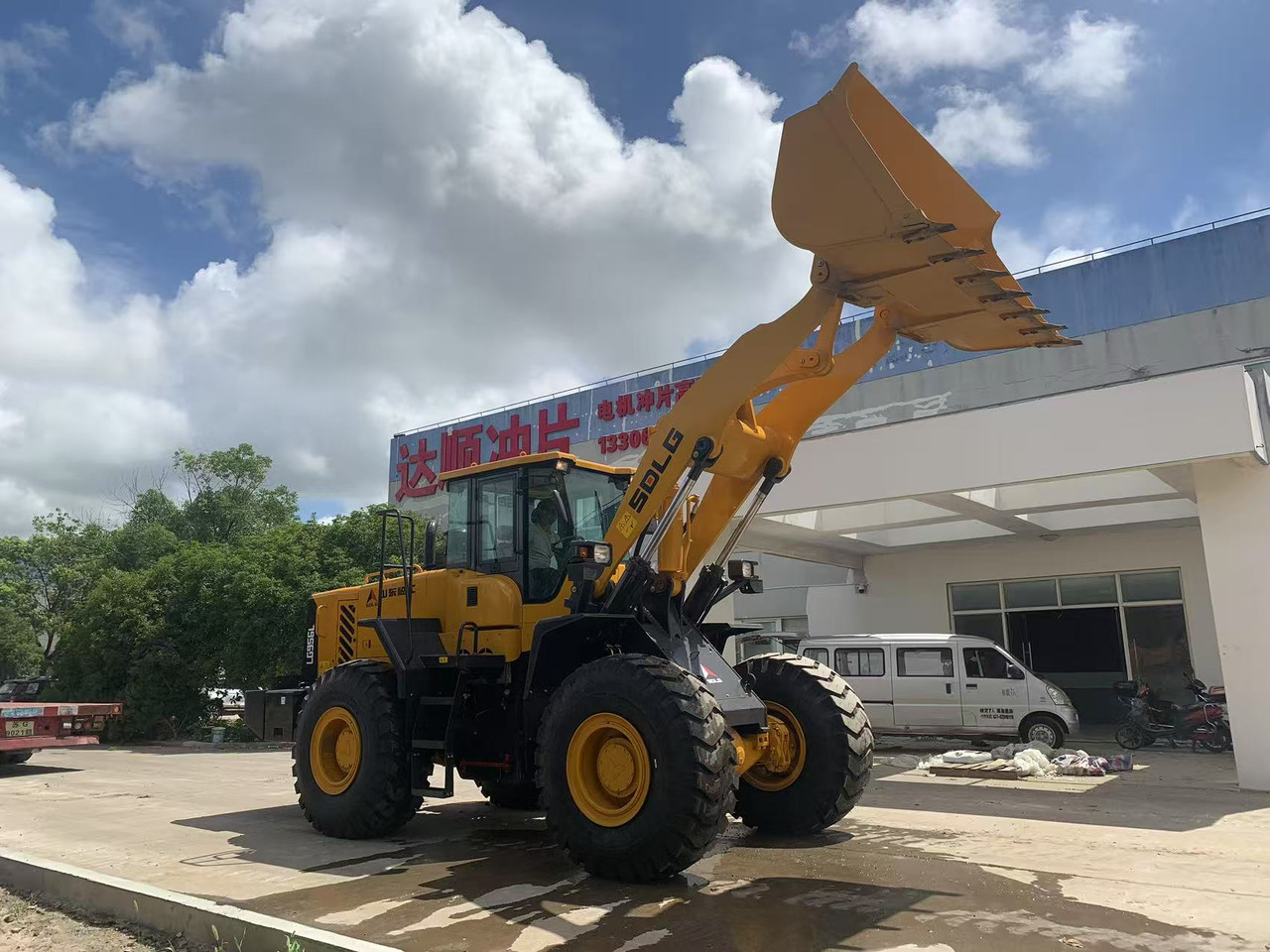 SDLG 5 ton Front Loader LG956L, LG956F, LG958F - Wheel loader: picture 4 SDLG 5 ton Front Loader LG956L, LG956F, LG958F - Wheel loader: picture 4