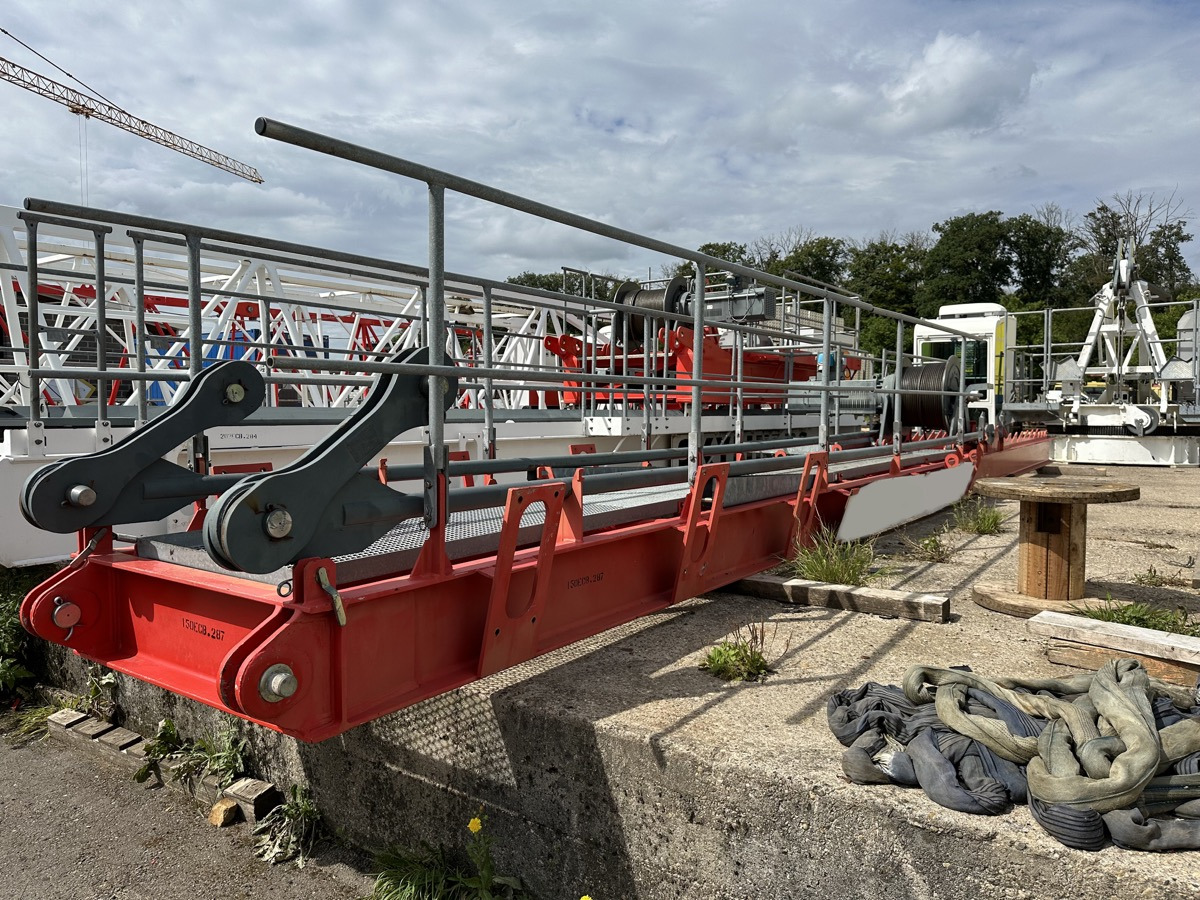 LIEBHERR 150 EC-B 8 Litronic - Tower crane: picture 2 LIEBHERR 150 EC-B 8 Litronic - Tower crane: picture 2