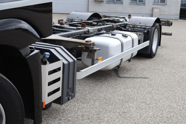 Mercedes-Benz Actros 1842 L nR - Container transporter/ Swap body truck: picture 4 Mercedes-Benz Actros 1842 L nR - Container transporter/ Swap body truck: picture 4