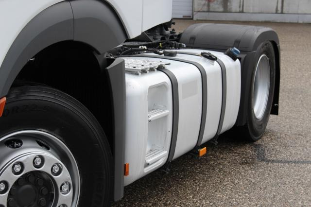 Mercedes-Benz Actros 1845LS KIPPHYDRAULIK - Tractor unit: picture 3 Mercedes-Benz Actros 1845LS KIPPHYDRAULIK - Tractor unit: picture 3