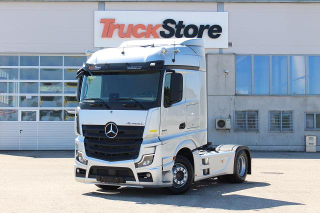 Mercedes-Benz Actros 1853LS - Tractor unit: picture 1 Mercedes-Benz Actros 1853LS - Tractor unit: picture 1