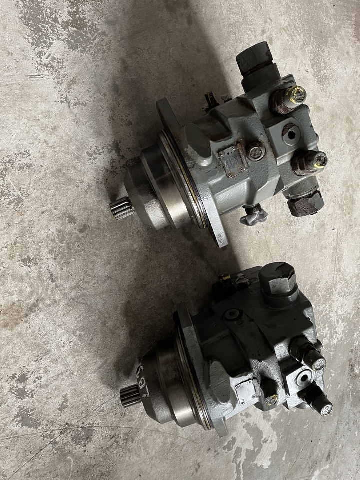 LIEBHERR - Hydraulic motor for Crawler excavator: picture 3 LIEBHERR - Hydraulic motor for Crawler excavator: picture 3