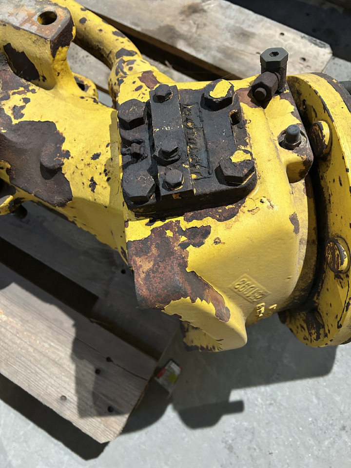 ZF Kramer 612 - Steering knuckle for Wheel loader: picture 1 ZF Kramer 612 - Steering knuckle for Wheel loader: picture 1