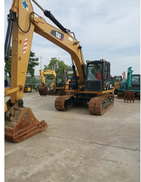 Crawler excavator 2018 Caterpillar 315D: picture 7