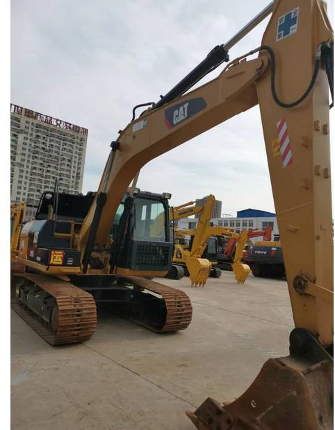 Crawler excavator 2018 Caterpillar 315D: picture 12