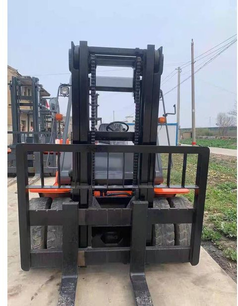 2020 Toyota FD60 - Forklift: picture 4 2020 Toyota FD60 - Forklift: picture 4