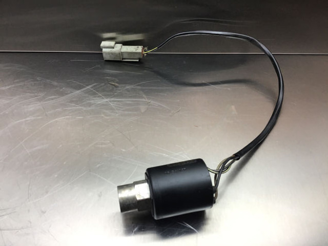 Liebherr A900B Li / A900C Li / A900C ZW - Sensor: picture 1 Liebherr A900B Li / A900C Li / A900C ZW - Sensor: picture 1