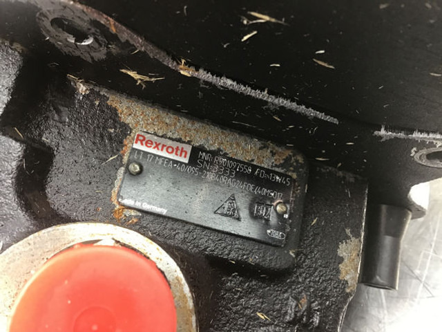 Liebherr Brake Compact Block - Pedal: picture 4 Liebherr Brake Compact Block - Pedal: picture 4