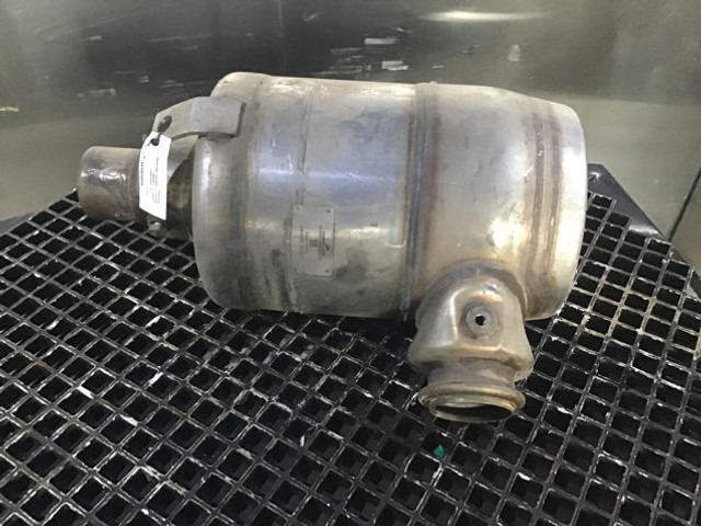 Liebherr Converter - Exhaust system: picture 5 Liebherr Converter - Exhaust system: picture 5