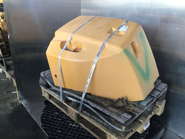 Liebherr Counterweight Left - Counterweight for Construction machinery: picture 1 Liebherr Counterweight Left - Counterweight for Construction machinery: picture 1