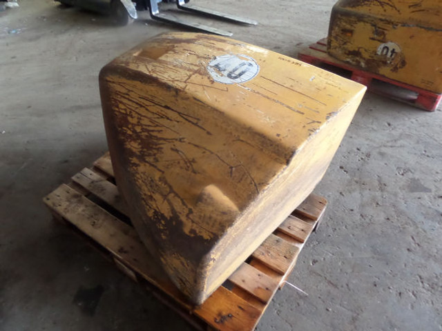 Liebherr Counterweight - Counterweight for Construction machinery: picture 1 Liebherr Counterweight - Counterweight for Construction machinery: picture 1