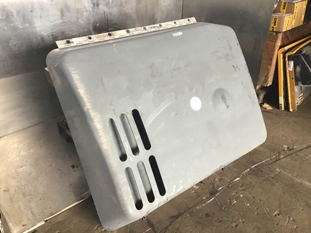 Liebherr Engine Hood - Hood: picture 1 Liebherr Engine Hood - Hood: picture 1