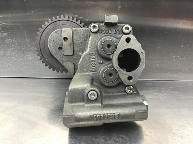 Liebherr Lubricating Oil Pump - Oil pump: picture 1 Liebherr Lubricating Oil Pump - Oil pump: picture 1
