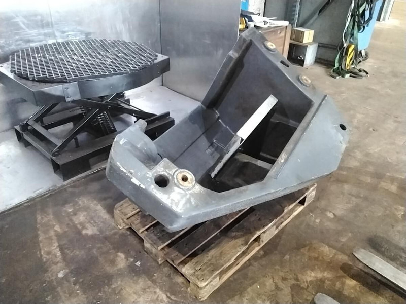 Liebherr - Counterweight for Construction machinery: picture 2 Liebherr - Counterweight for Construction machinery: picture 2