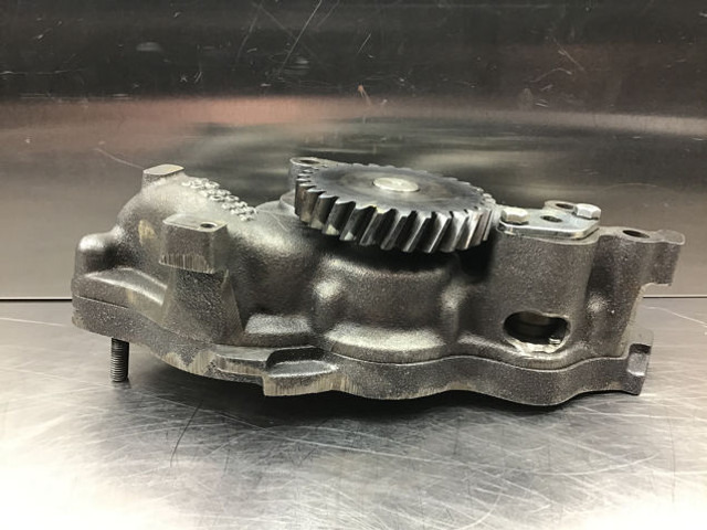 Liebherr Oil Pump - Oil pump: picture 4 Liebherr Oil Pump - Oil pump: picture 4