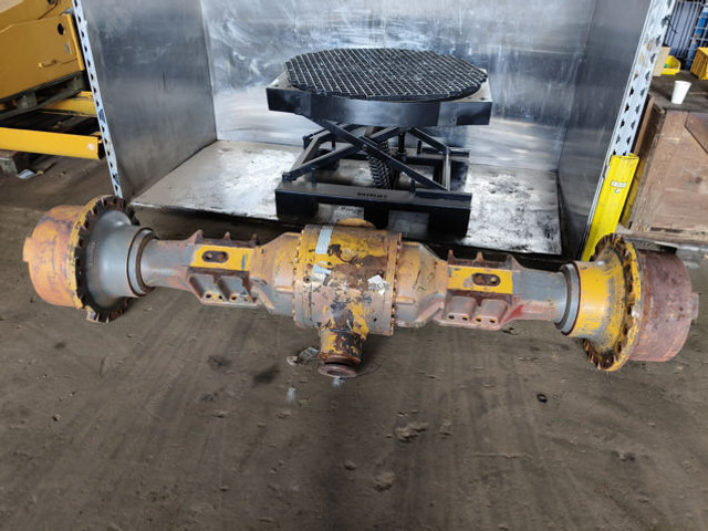 Liebherr Rear Axle - Axle and parts: picture 4 Liebherr Rear Axle - Axle and parts: picture 4