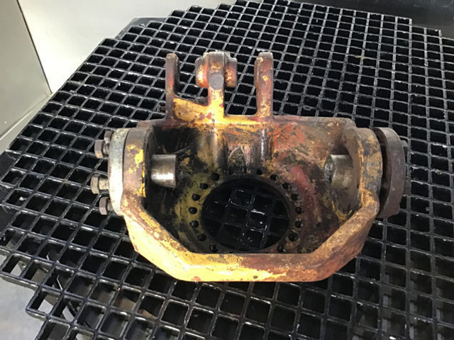 Liebherr Steering house left - Steering knuckle: picture 1 Liebherr Steering house left - Steering knuckle: picture 1