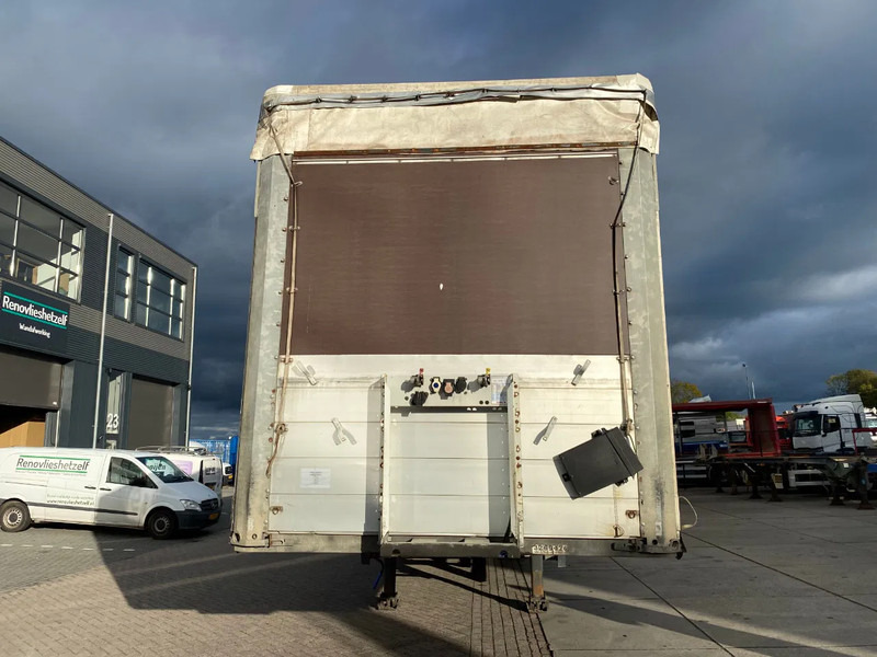 Schmitz Cargobull SCB*S3T / Coil / Tautliner / Disc Brakes - Curtainsider semi-trailer: picture 5 Schmitz Cargobull SCB*S3T / Coil / Tautliner / Disc Brakes - Curtainsider semi-trailer: picture 5