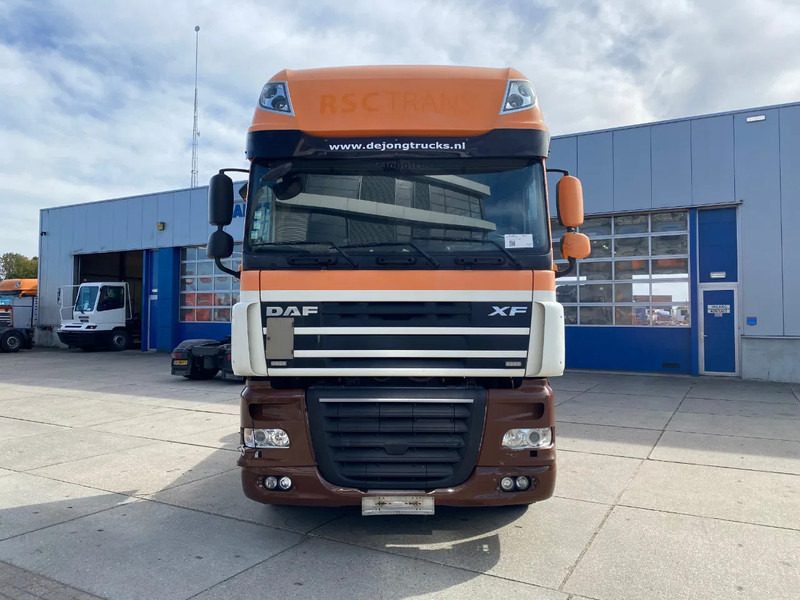 DAF XF 105.460 SSC / 2x Tank / Euro 5 / ADR / BE-Truck / Full Spoilers - Tractor unit: picture 2 DAF XF 105.460 SSC / 2x Tank / Euro 5 / ADR / BE-Truck / Full Spoilers - Tractor unit: picture 2
