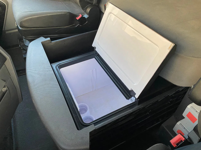 Tractor unit Renault T HIGH 520 DTI 13 / 2x Tank / Full spoilers / Stand Airco: picture 10