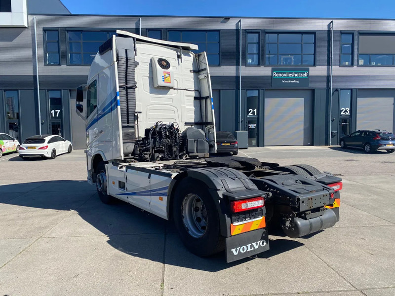Volvo FH 13.500 Globetrotter / Full Spoilers / Stand Airco / Hydraulic - Tractor unit: picture 4 Volvo FH 13.500 Globetrotter / Full Spoilers / Stand Airco / Hydraulic - Tractor unit: picture 4