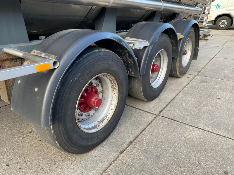 Leasing of Van Hool Tank / 24.000 LT / Inox / BPW Van Hool Tank / 24.000 LT / Inox / BPW: picture 8 Leasing of Van Hool Tank / 24.000 LT / Inox / BPW Van Hool Tank / 24.000 LT / Inox / BPW: picture 8