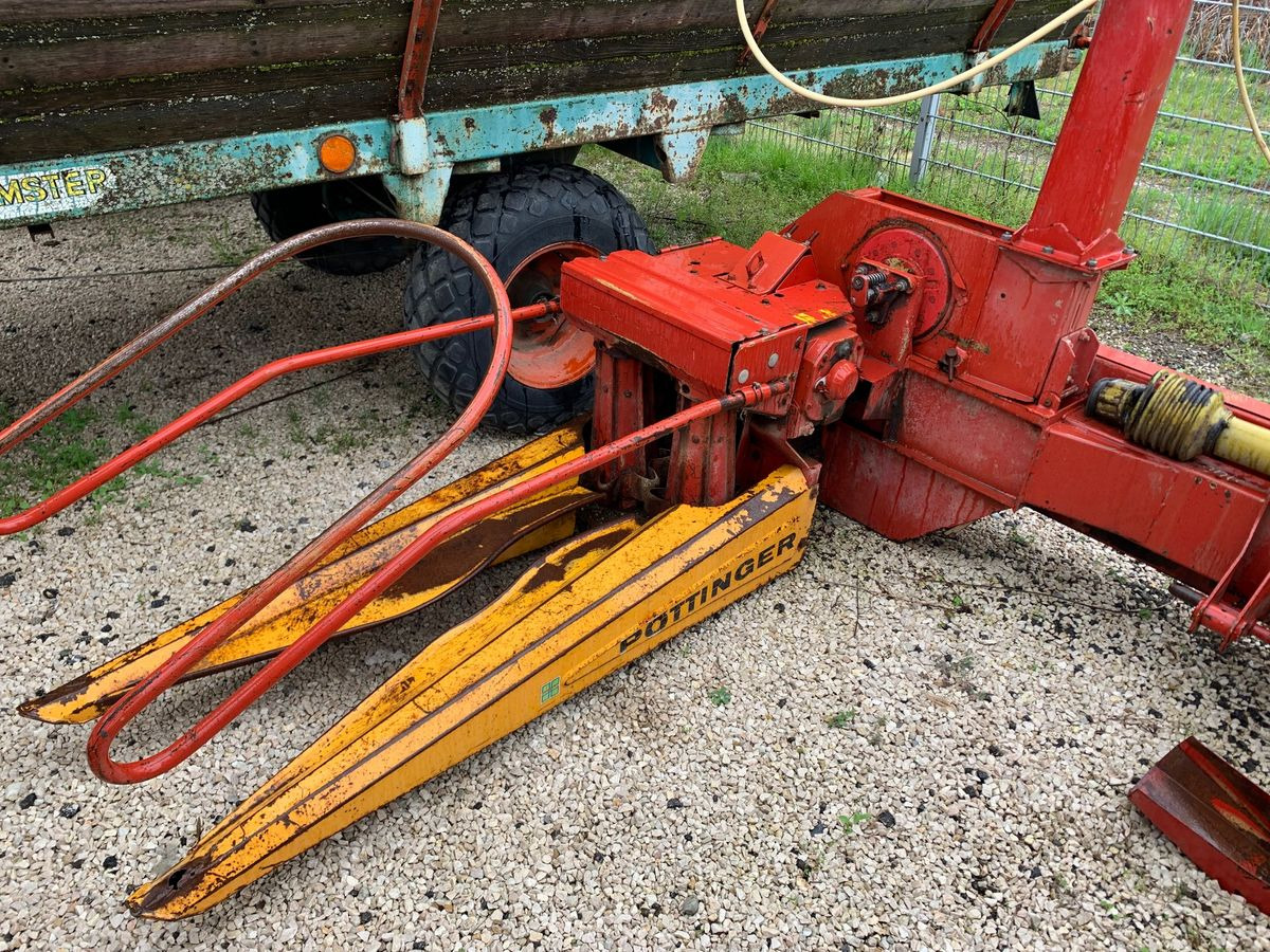 Pöttinger MEX 2 S - Forage harvester: picture 1 Pöttinger MEX 2 S - Forage harvester: picture 1
