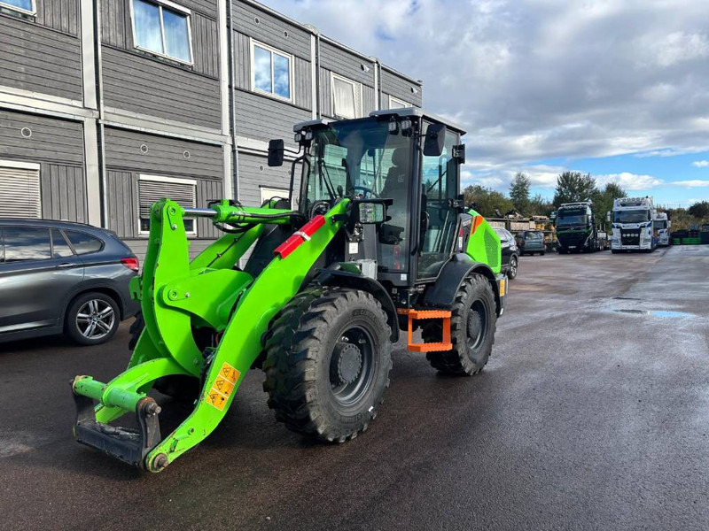 LIUGONG 820 TE Electric - Wheel loader: picture 1 LIUGONG 820 TE Electric - Wheel loader: picture 1