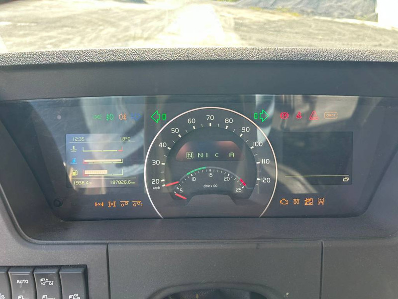 Volvo FH 540 - Concrete mixer truck: picture 5 Volvo FH 540 - Concrete mixer truck: picture 5