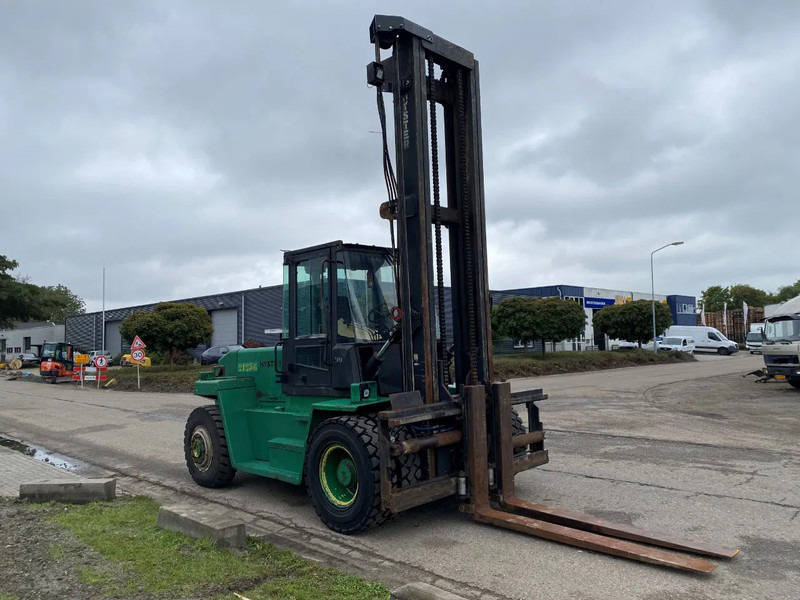 Hyster H12.00XL2 - Diesel forklift: picture 3 Hyster H12.00XL2 - Diesel forklift: picture 3
