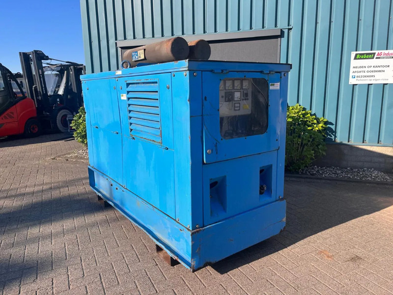 John Deere Stamford 42.5 kVA - Generator set: picture 2 John Deere Stamford 42.5 kVA - Generator set: picture 2