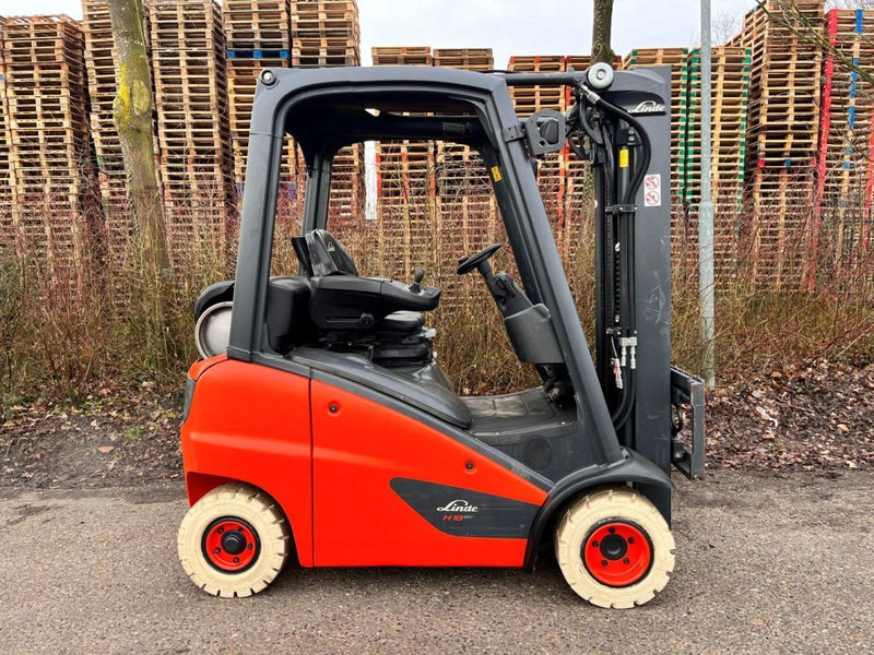 Linde H18T-01 - LPG forklift: picture 1 Linde H18T-01 - LPG forklift: picture 1