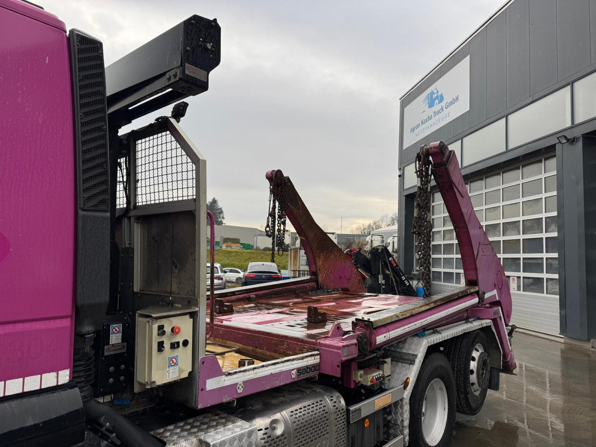 Skip loader truck IVECO Stralis 460 6x2 Welaki: picture 9
