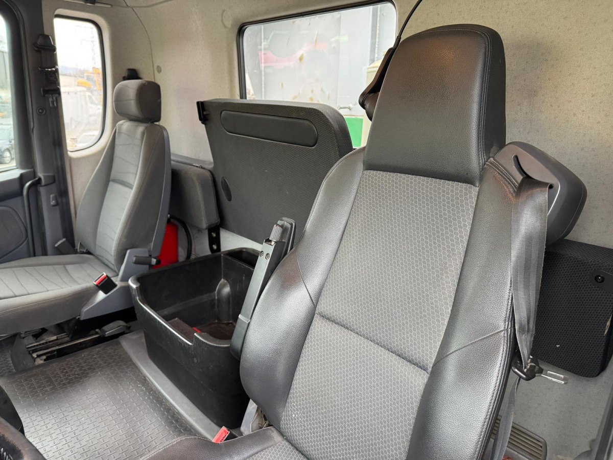 Tipper SCANIA G490 10x4 Dumper: picture 16