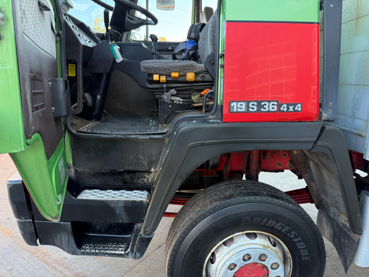 Crane truck STEYR 19S360 4x4 HMF2230-7: picture 18 Crane truck STEYR 19S360 4x4 HMF2230-7: picture 18