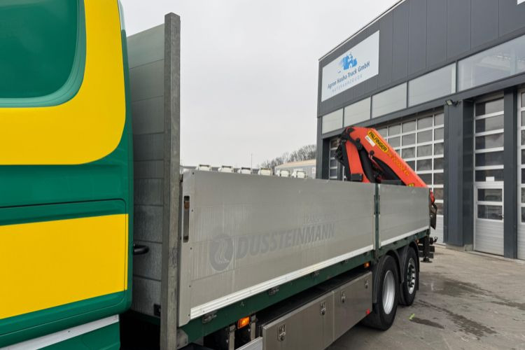 Crane truck, Dropside/ Flatbed truck Scania G490 6x2 PK22002-4: picture 10