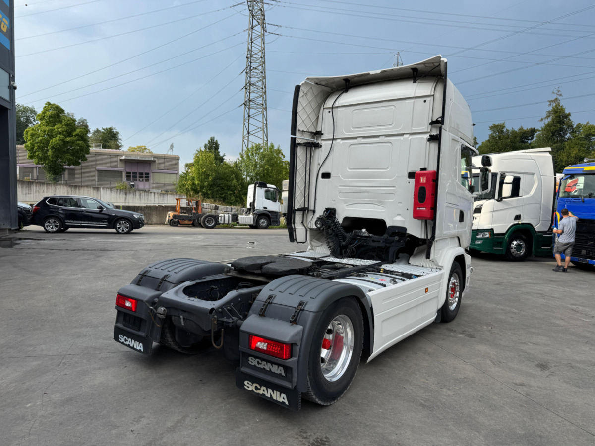 SCANIA R450 4x2 2x Tanks 1000L - Tractor unit: picture 5 SCANIA R450 4x2 2x Tanks 1000L - Tractor unit: picture 5
