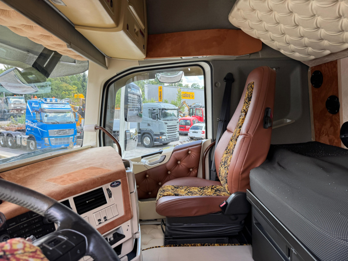 Tractor unit VOLVO FH-460 4x2: picture 13