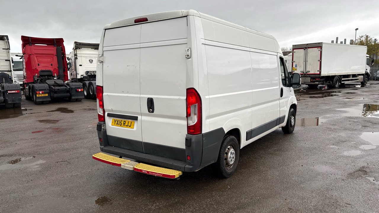 CITROEN RELAY 35 2.2 HDI 130PS - Panel van: picture 4 CITROEN RELAY 35 2.2 HDI 130PS - Panel van: picture 4
