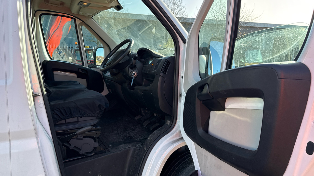 CITROEN RELAY 35 2.2 HDI 130ps - Panel van: picture 5 CITROEN RELAY 35 2.2 HDI 130ps - Panel van: picture 5