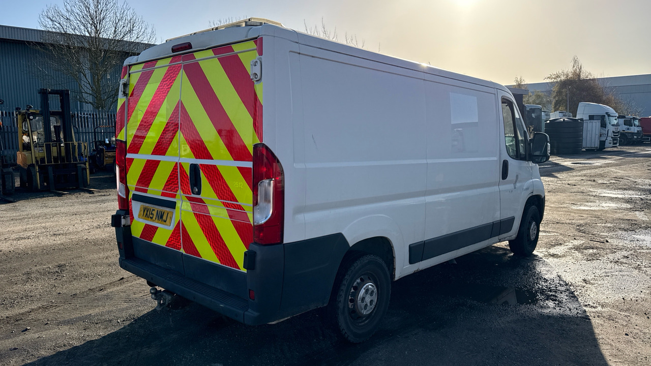 CITROEN RELAY 35 2.2 HDI 130ps - Panel van: picture 4 CITROEN RELAY 35 2.2 HDI 130ps - Panel van: picture 4