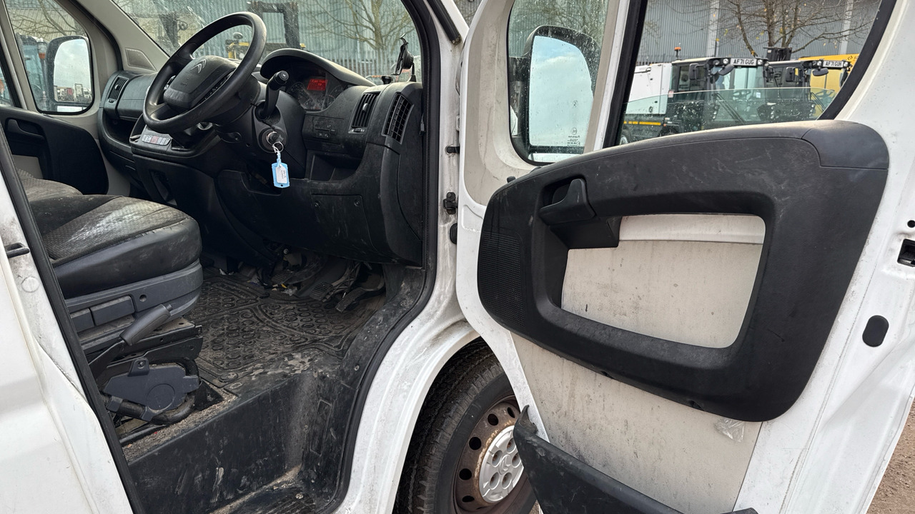 CITROEN RELAY 35 2.2 HDi H1 130ps - Panel van: picture 5 CITROEN RELAY 35 2.2 HDi H1 130ps - Panel van: picture 5